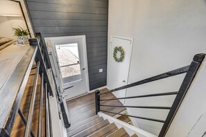 Interior - Family Vacation Home With Trampoline (Colorado Springs)