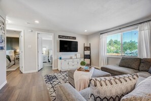 Interior - Family Vacation Home With Trampoline (Colorado Springs)