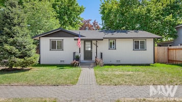 Nhà (2 Bedrooms) | Nội thất