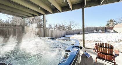 Sunset Mesa Hideaway With Hot Tub