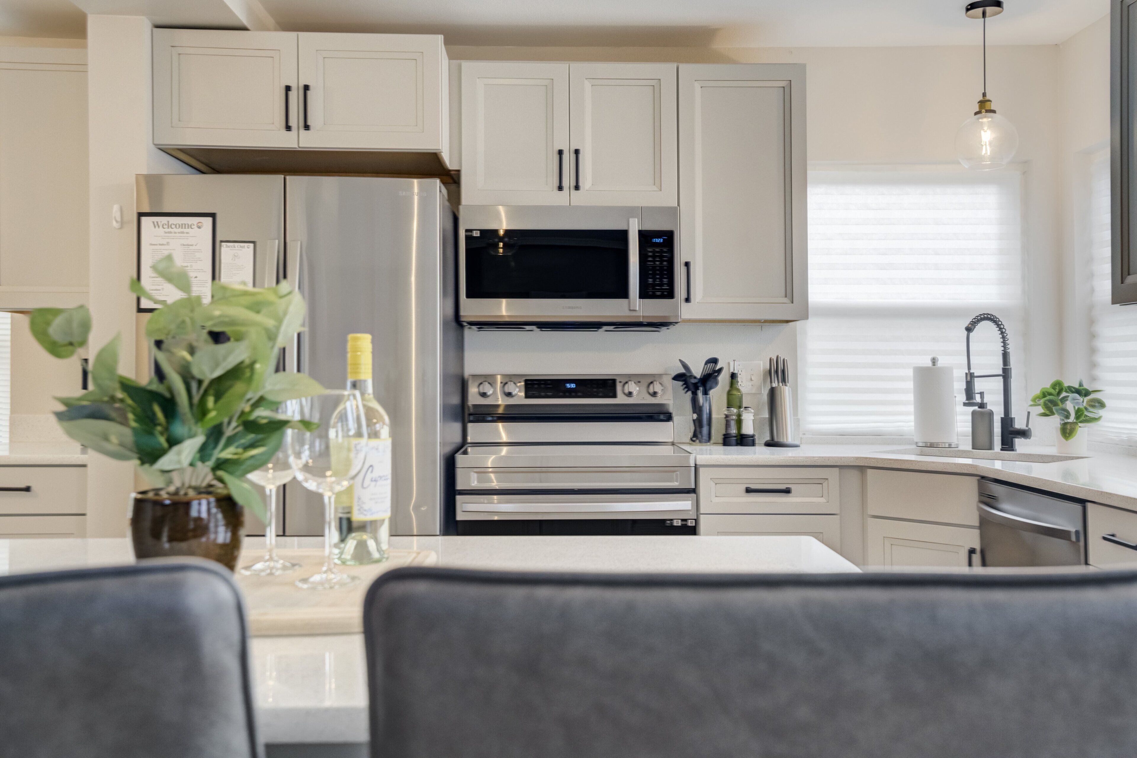 Microwave, oven, stovetop, dishwasher