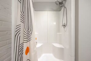 Shower, hair dryer, towels, soap - Central Chic 1BR Apt Near Metro, off 14th st/U st! (Washington)