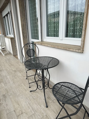 Outdoor dining - Casa Alessia, a few steps from the historic center (Lucca)