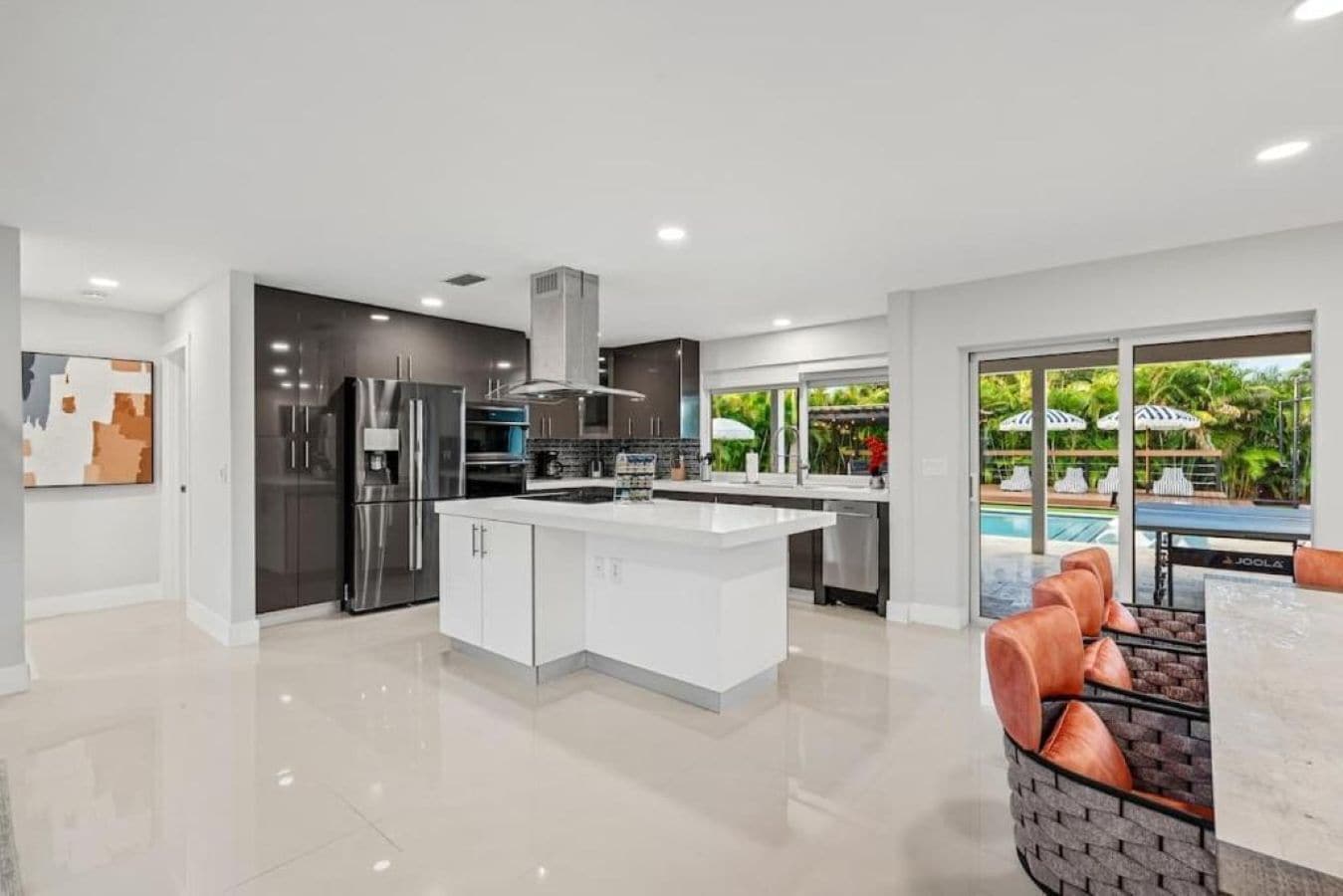 Deluxe Room | Private kitchen