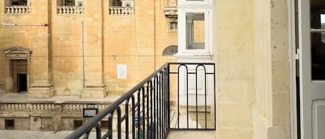 Design Apartment | Terrace/patio