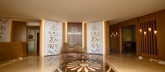 โรงแรม เอห์เดน  