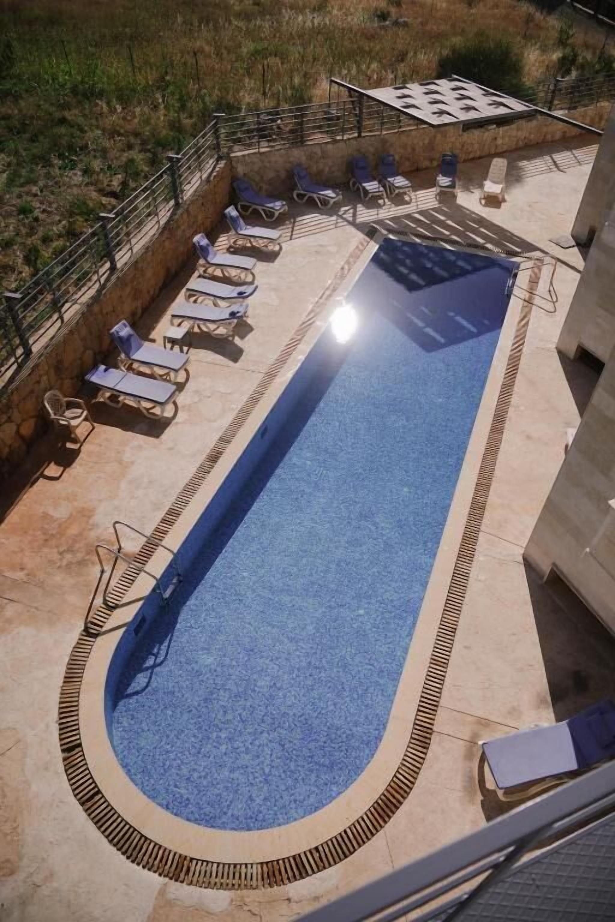 Seasonal outdoor pool, sun loungers