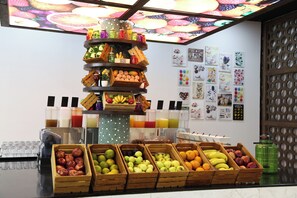 Ilmainen pÀivittÀinen buffetaamiainen