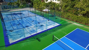 Tennis court - Platinum Tower at Sandos Playacar All Inclusive (Playa del Carmen)