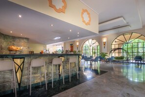 Lobby - Platinum Tower at Sandos Playacar All Inclusive (Playa del Carmen)