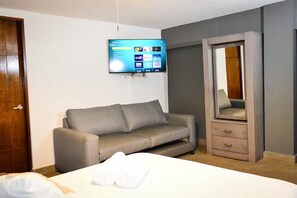 1 bedroom, iron/ironing board, WiFi, bed sheets - Fresh 2BR Apartment @Centrito Valle in San Pedro (San Pedro Garza García)