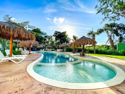 Quiet & Resting Home 1BR w/KingBed+Wifi+Pool+BBQ