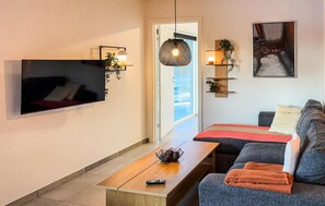 TV - Awesome home in Ringkøbing with WiFi (Ringkøbing)