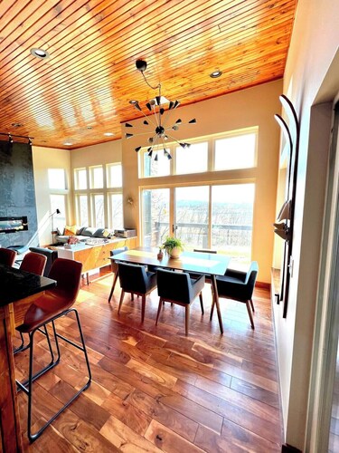 Mid-Century Modern at Tenkiller