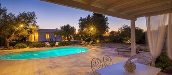 Villa 'Dina' con Piscina Privata, Wi-Fi e Aria Condizionata