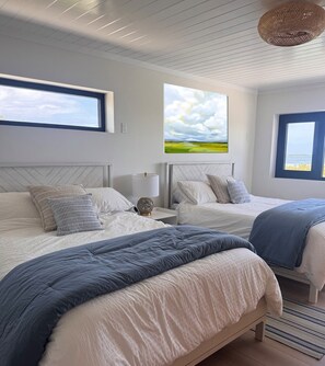 4 bedrooms, WiFi, bed sheets, wheelchair access