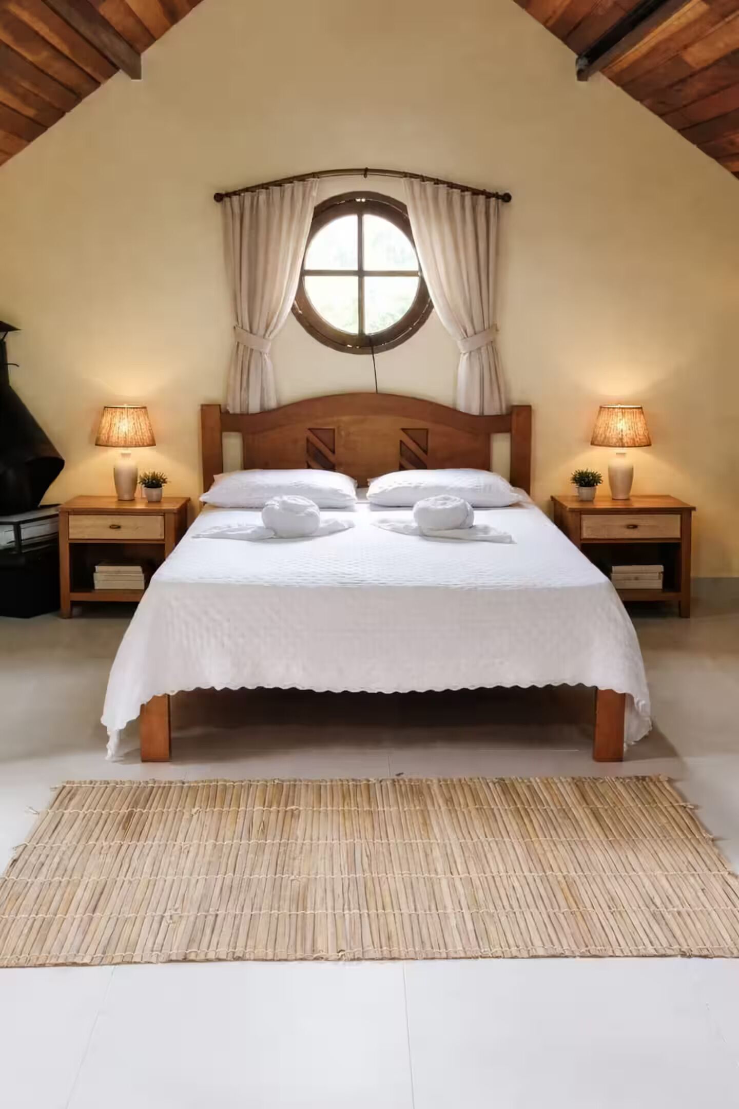 Refúgio De Paz Na Natureza - Quarto Chalé, Lagoinha E São Luiz Do Paraitinga - Taubaté