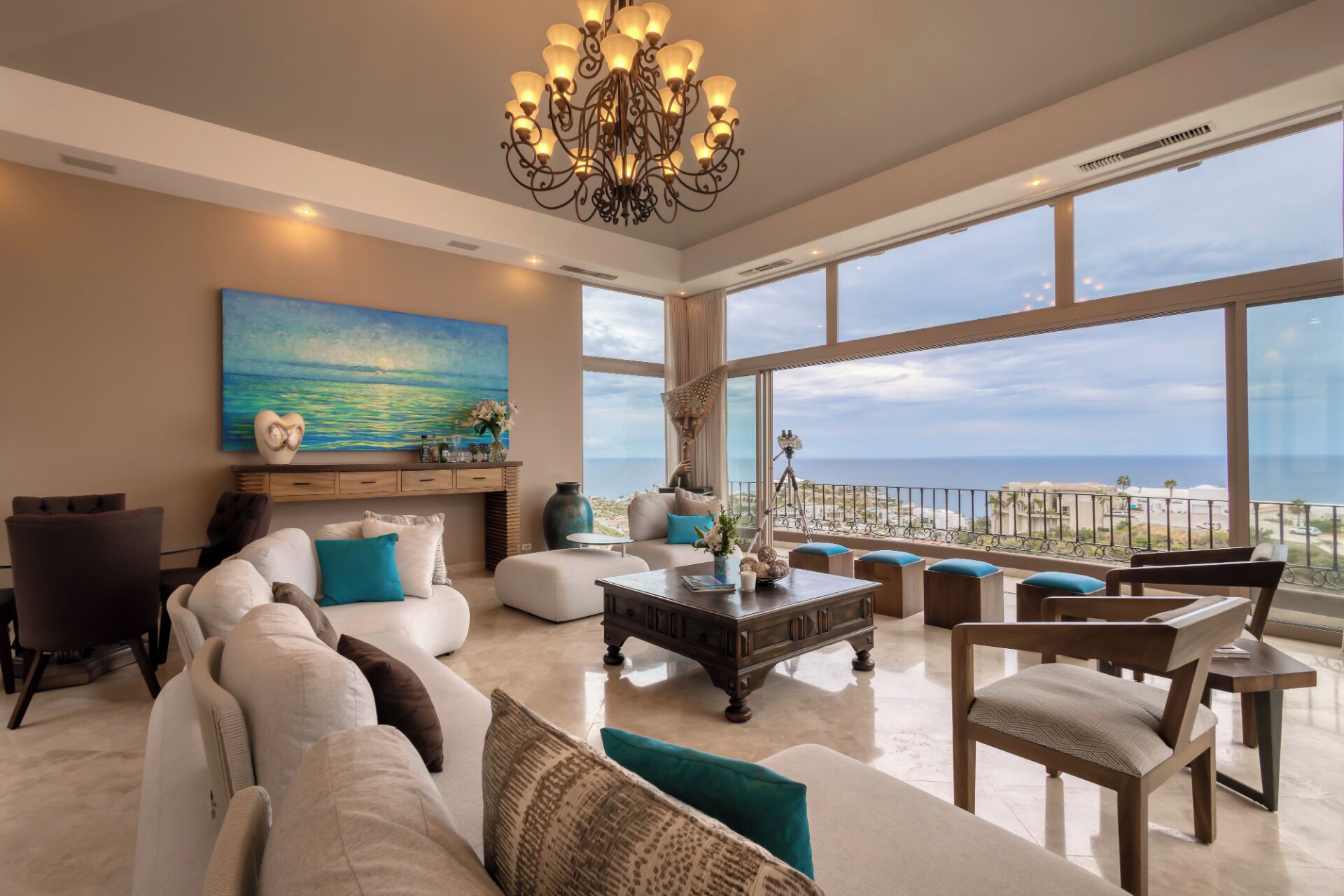 Smart TV, fireplace, ping pong, books