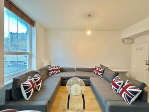 Living area - Comfortable Flat in Notting Hill (London)