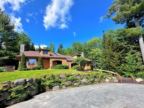 Interior - Fc44 Renovated 3bed 3bath Forest Cottage AC, Views, Yard, Fast Wifi Walk to Skiing! (Bretton Woods)