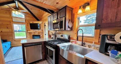 Bmv8 Tiny Home Topline