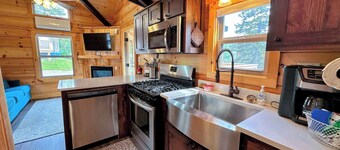 Bmv8 Tiny Home Topline