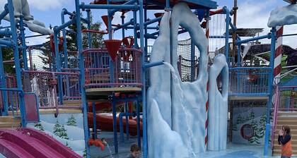 Fc29 Slopeside Bretton Woods Resort Cottage With Upscale Stylings, Cozy Decor, Tons of Space, AC!