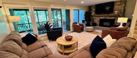 Villa (5 Bedrooms) | Interior