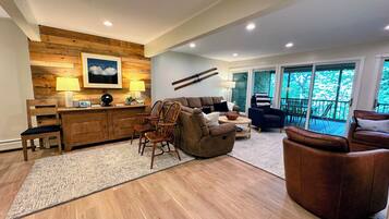 Villa (5 Bedrooms) | Interior