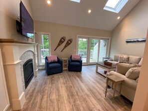 Villa (5 Bedrooms) | Interior - Rb24 Renovated, AC, Ski-in out Bretton Woods Townhome (Bretton Woods)