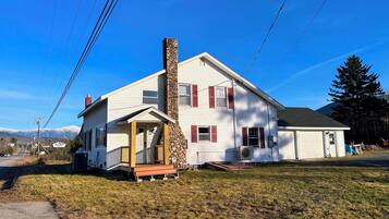 Overnatningsstedets facade