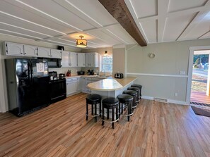 Interior - Renovated Farmhouse on Snowmobile Trail With Firepit & Mountain Views, 10 min From Bretton Woods (Twin Mountain)