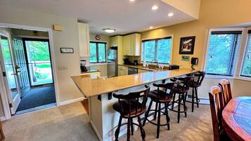 Vila (2 Bedrooms) | Interior