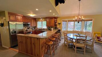 Villa (3 Bedrooms) | Interior