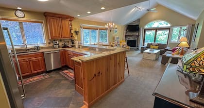 Fv27 Luxurious Mt Washington Hotel Golf Course Home!