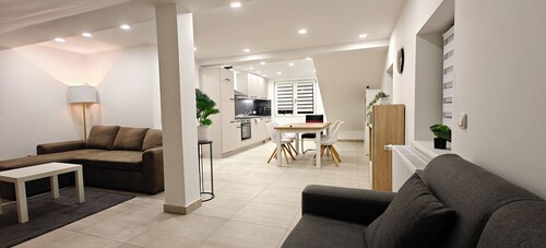 Haus am Berg, FeWo Panoramablick im fränkischen Seenland, Haustiere willkommen.