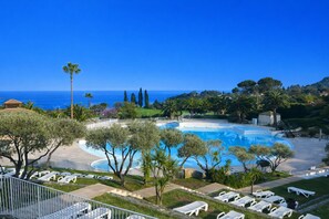 Pool - The Golden Lagoon 🏝️ Put down your car and do it all on foot! Magnificent sea view (Saint-Raphaël)