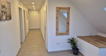 Neubau Ruhig und Zentral