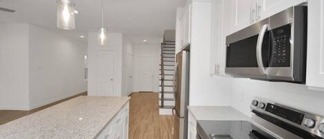 Microwave, oven, stovetop, dishwasher