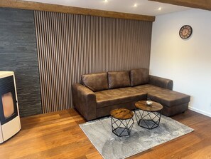 Smart TV, fireplace - Time out in the Fichtelrooms for mountain bikers and hikers (Fichtelberg)