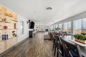 Interior - A True Serenity
Coastal Waterfront Retreat — Potomac River meets Chesapeake Bay (Lottsburg)