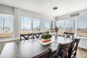 Dining - A True Serenity
Coastal Waterfront Retreat — Potomac River meets Chesapeake Bay (Lottsburg)