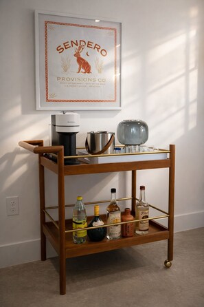 免费 WiFi、床单