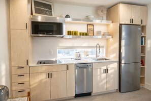 免费 WiFi、床单