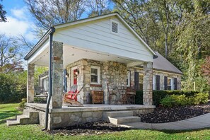 Exterior - Old Hillsboro 4316–Near Nashville-Sleeps 4 (Franklin)