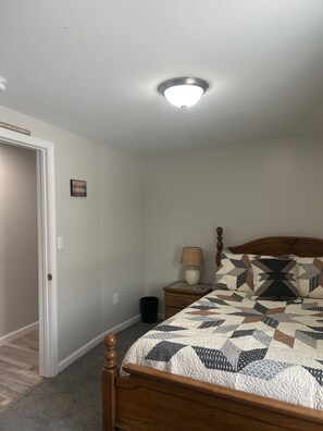 4 chambres, bureau, Wi-Fi, draps fournis