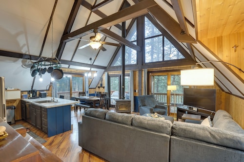 Serene Black Hills Forest Cabin w/ Wraparound Deck