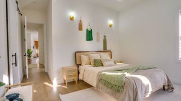 4 sovrum, strykjärn/strykbräda, internet och sängkläder