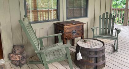 Buddy's Bungalow