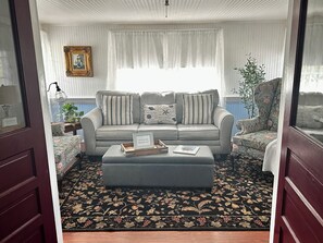 Smart TV, books
